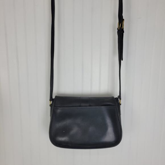 Vintage Coach Chelsea Saddle Bag Style 0070 238 Black Leather Shoulder Bag - Picture 6 of 11